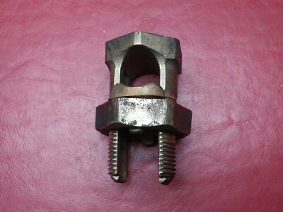 ILSCO IL-500 500 MCM BRASS SPLIT BOLT CONNECTOR NOS