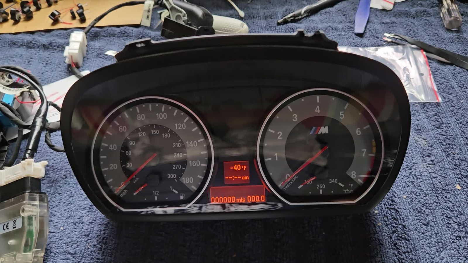 Custom BMW E8x 1M Replica Cluster | Plug and Play | 135i 128i | Genuine ...