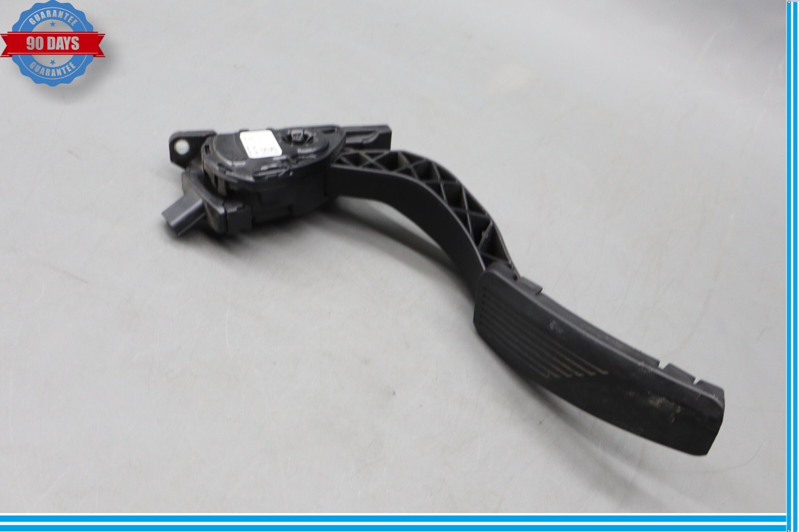 Maserati Ghibli 2014-2020 Fuel sensor Black P/N 04861714AD