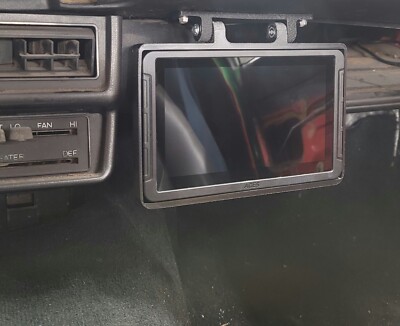 Under dash mount for ACES 7''  Pro dash screen