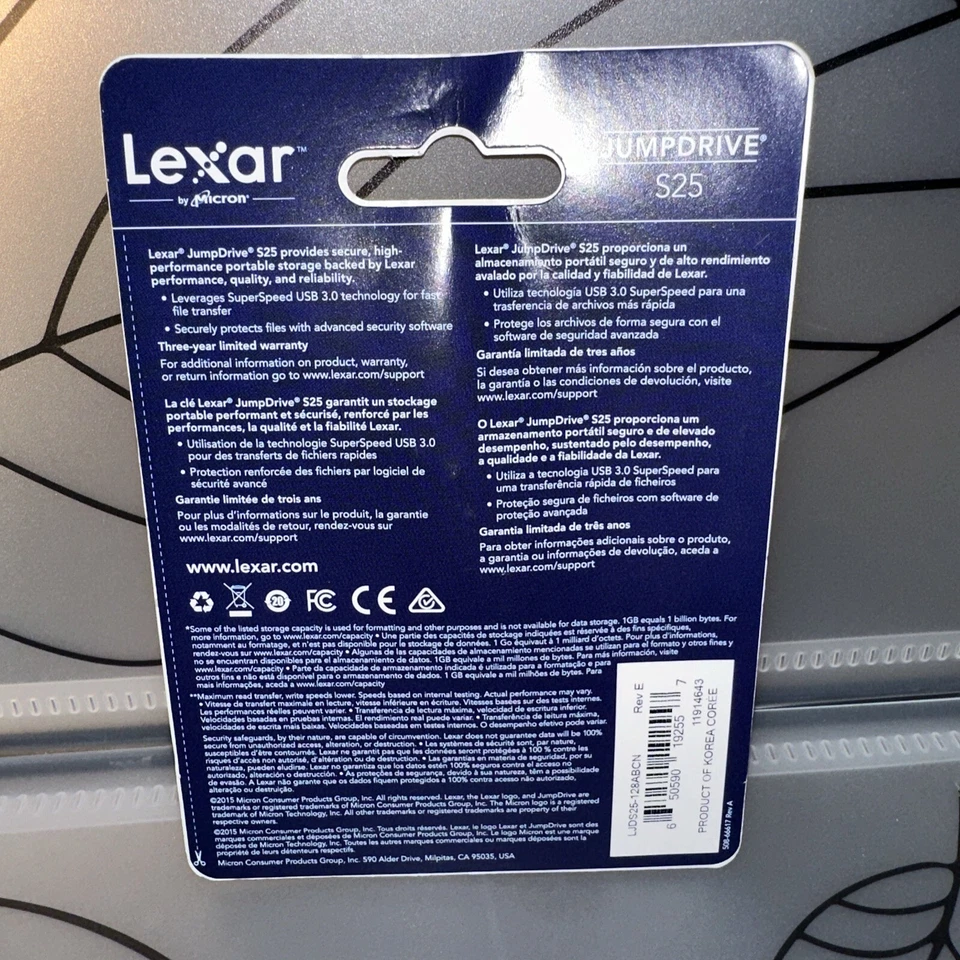 Lexar 128 GB JUMPDRIVE S25 USB 3.0 Brand New Unopened Package White and Black - Image 2 of 2