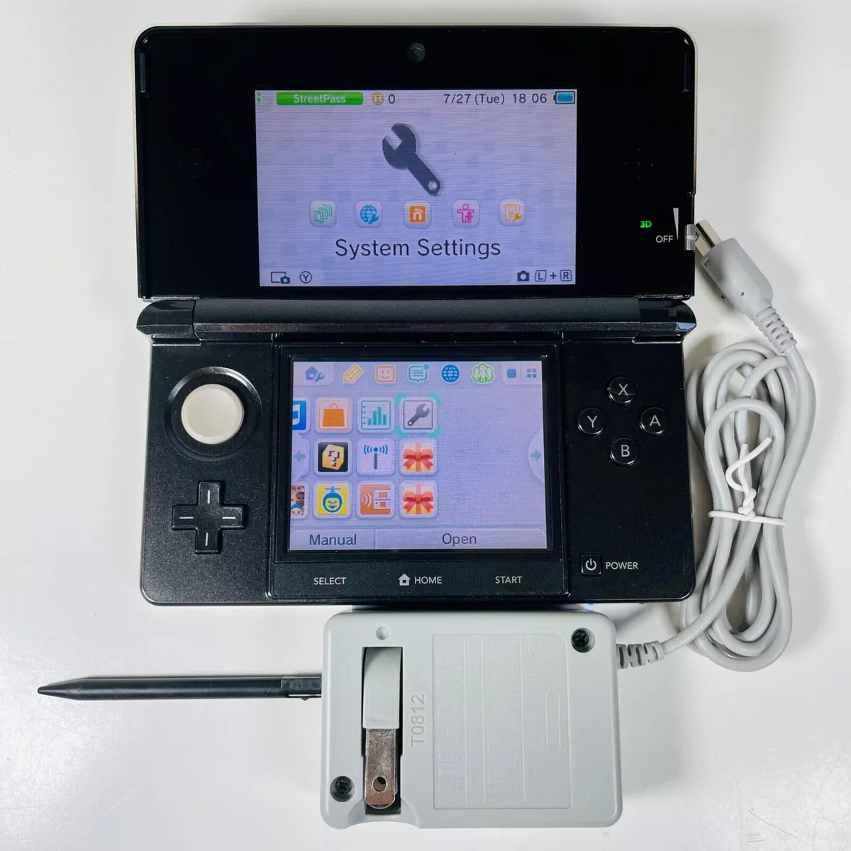 Nintendo 3DS / 3DS XL LL Region Free Console - SD, Charger, Stylus - USA  Seller