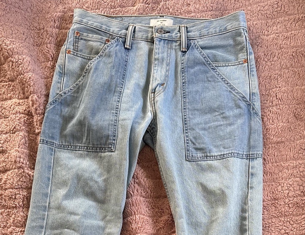 Levi’s Altered 502 Multiple Pockets - image 1