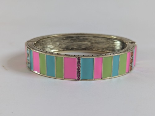 Lote de 3 Pulseras HEIDI DAUS Triple Antiguo Dorado Esmalte Loco - Imagen 5 de 9