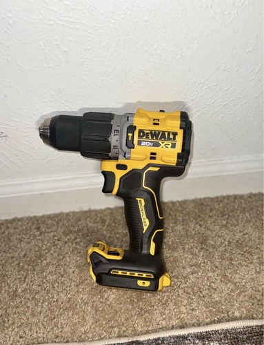 DeWalt DCD806 20V Brushless 1/2" Hammerdrill/Drill Driver W/1.5Ah Batt & Charge