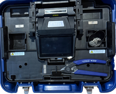 Sumitomo T502S Elite Active Clad Alignment Fusion Splicer & FC-6+
