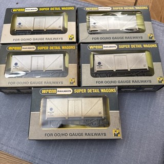 Wrenn Railways OO wagons
