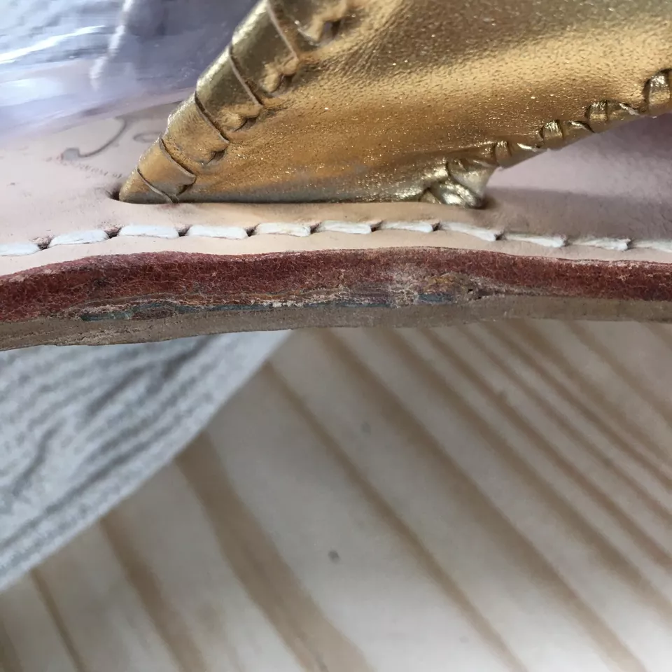 Sandalias Jack Rogers Mujer 8M Chanclas Planas Cómodas Dorado Beige Cuero Sin Cordones Foto 4 de 4