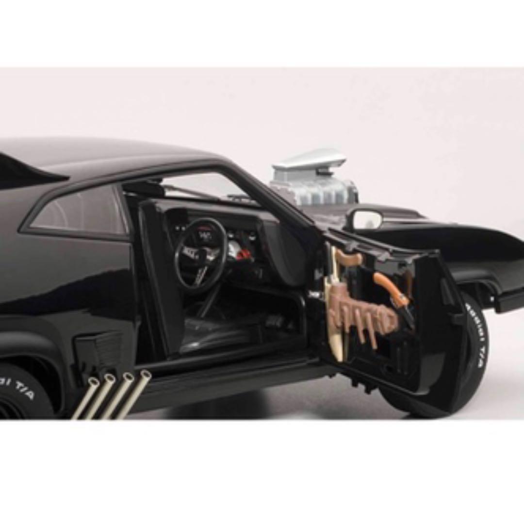 AUTO art　MADMAX2　インターセプター　1/18 Mad Max 2 Diecast Car 1/18 The Road Warrior Interceptor