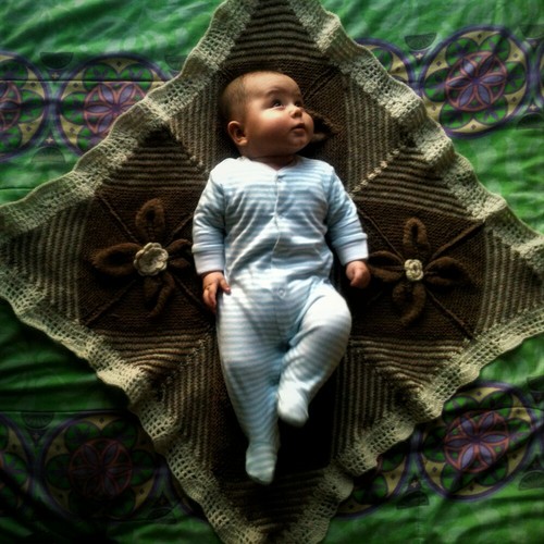 Large Knit Blanket - Giant Knit Throw Blanket, Hand Knit Alpaca Baby Shower Gift - Picture 10 of 11