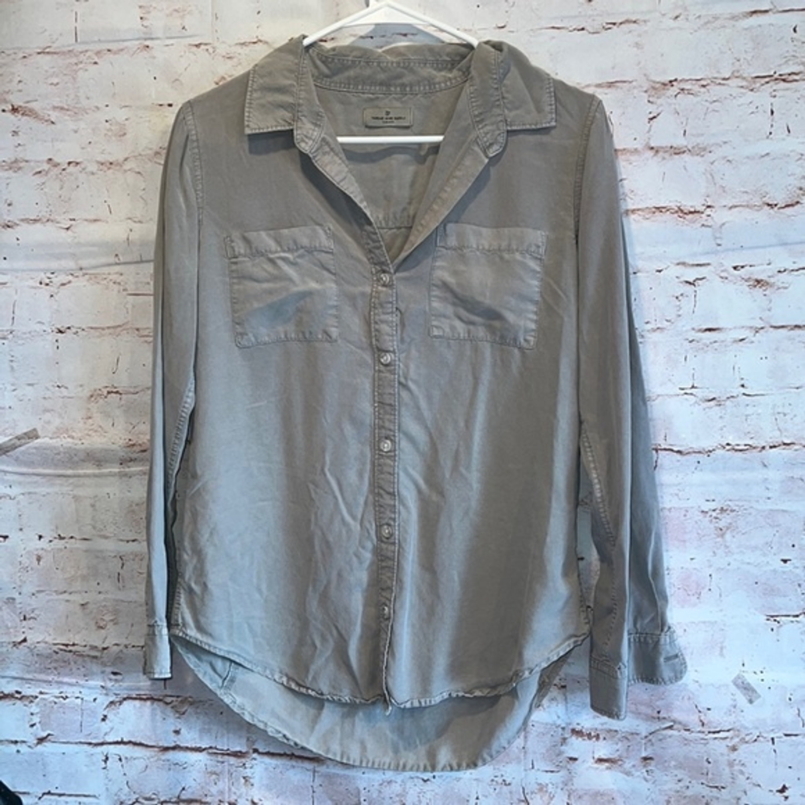 Thread and supply small button down casual blouse… - image 1