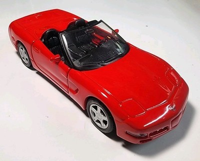 Maisto Power Racer Red '98 Chevy Corvette Convertible 1/43 Diecast Pullback