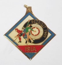 Vintage ISIA Ice Skating Medal Award Colored Gilt Enamel - Detroit Michigan 1989
