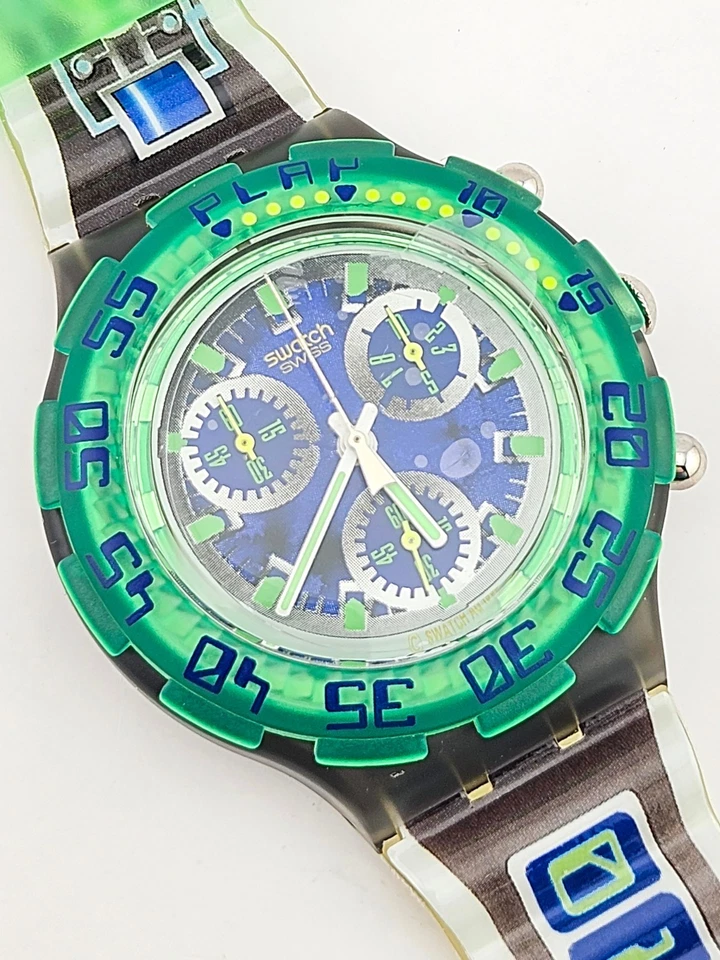 SWATCH Aqua Chrono SCN104 1996 "Control Panel" NEON Green NOS New Unworn - Immagine 3 di 4