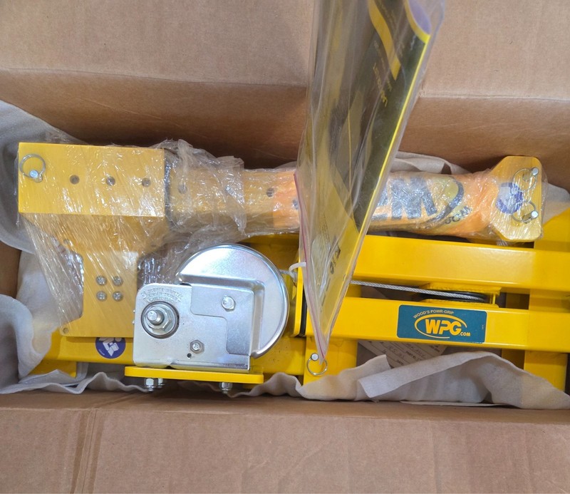 Ladder Lift, WPG, 185Lbs capacity, New, 185lb max lift, glass/tile/windows