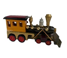 Vintage Wooden Train Steam Engine 8  Hand Carved Painted Decorative Unique