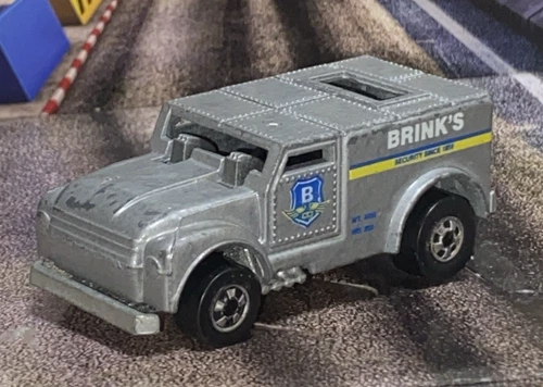 Vintage Hot Wheels Funny Money Brink's Truck-Black Wall Era-Hong Kong-1975