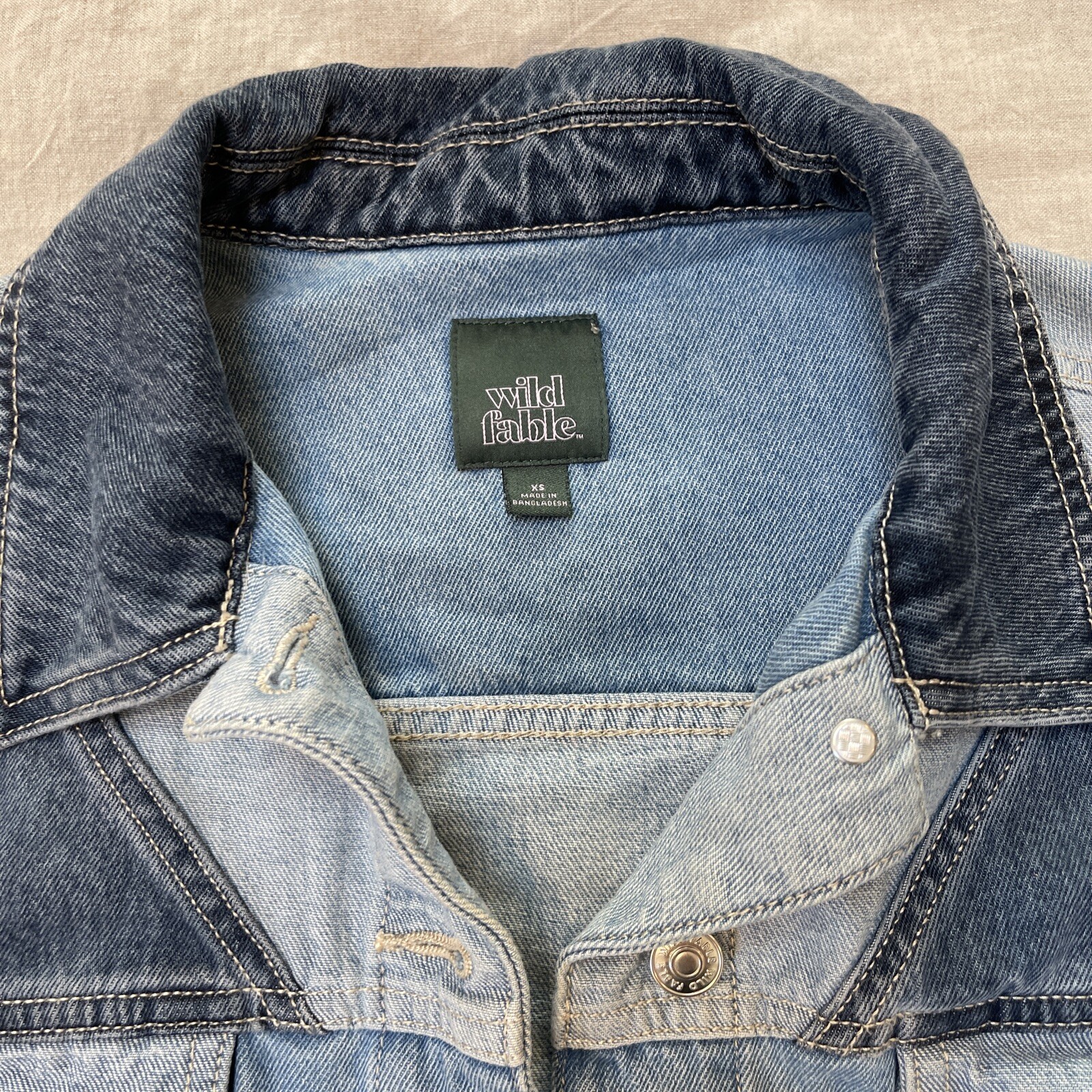 Wild Fable cropped patchwork denim jacket size xs… - image 2