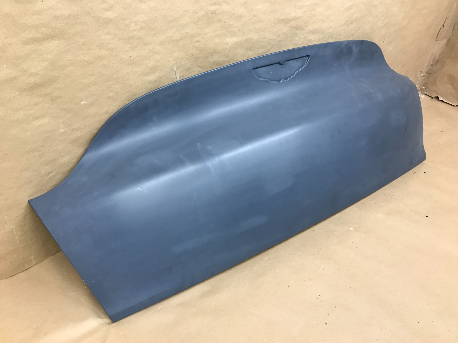 New Genuine 2020 2021 2022 2023 Aston Martin DBX Trunk Lid Tailgate Luggage OEM