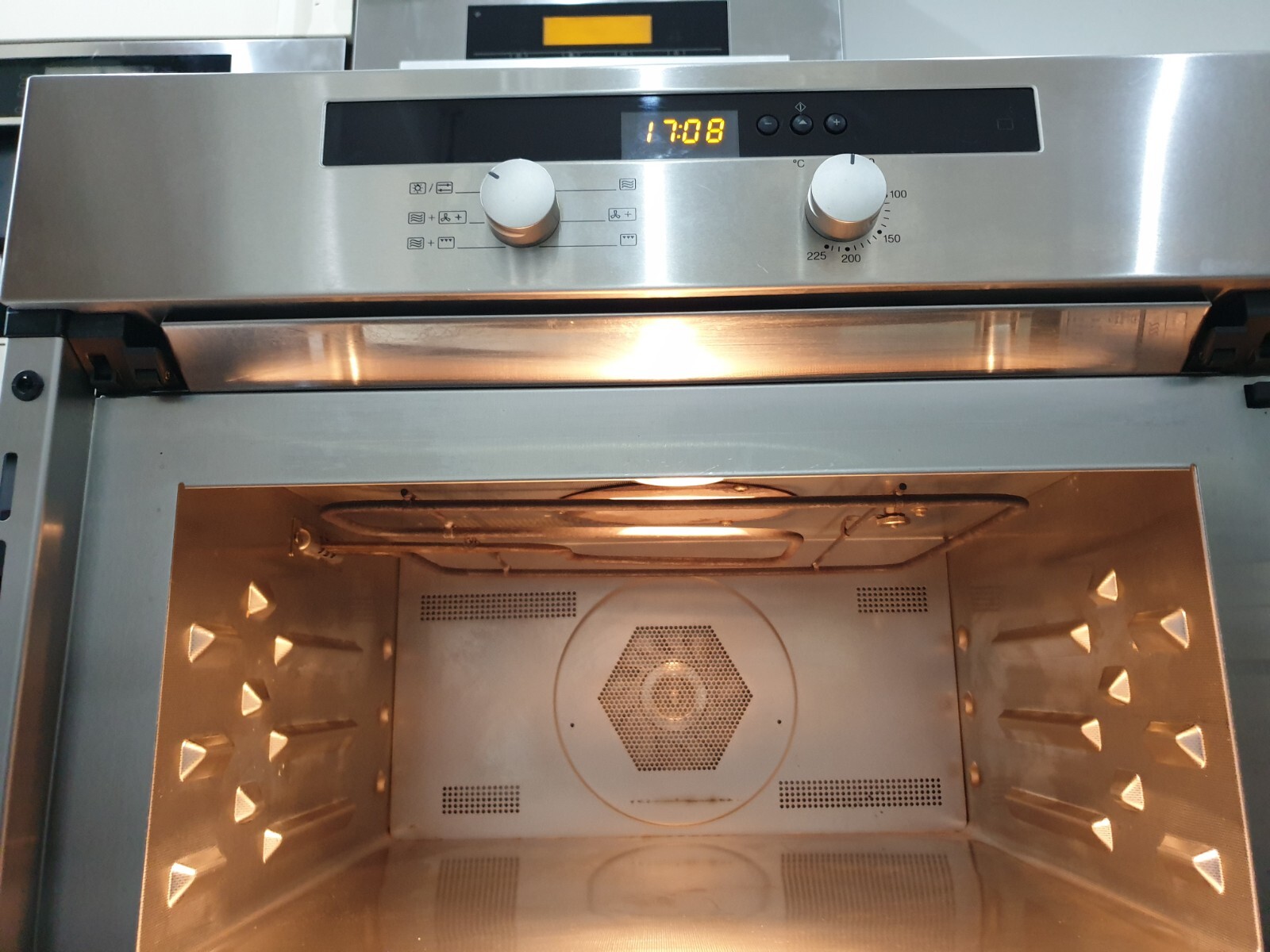 Miele H4020BM Combi Microwave Oven & Grill Builtin CleanSteel With