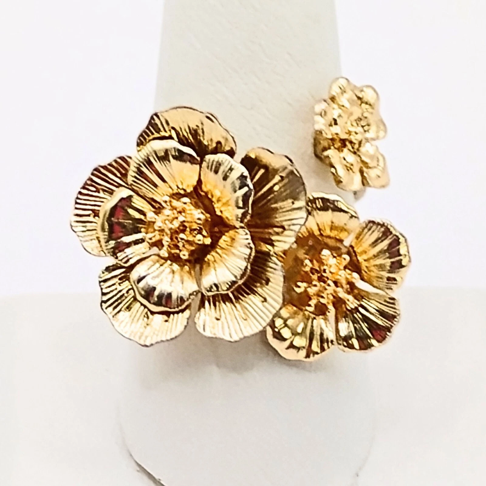 Anello donna Kate Spade placcato oro petali di fiori dichiarazione grossa regolabile glam