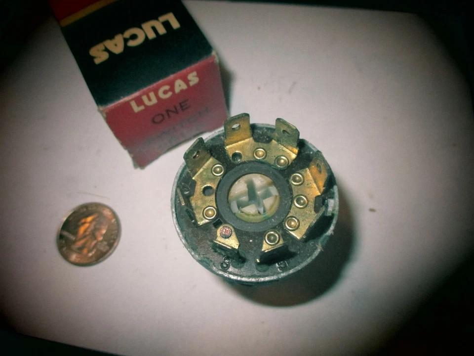 NOS Genuine OE UK Lucas#39113,149SA Land-Rover,Rover2000A,Herald,2000 Ign.Switch - Image 2 of 4