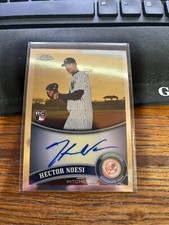 2011 Topps Chrome Rookie Autograph - HECTOR NOESI