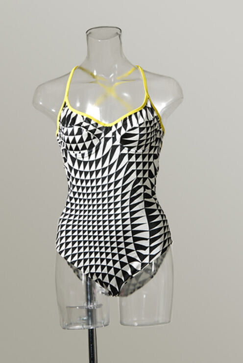 【関税&送料込み】Dolce & Gabbana Multicolor One-Piece Swi New Dolce&Gabbana Swimwear Multi-Color, One-Piece Size IT 3