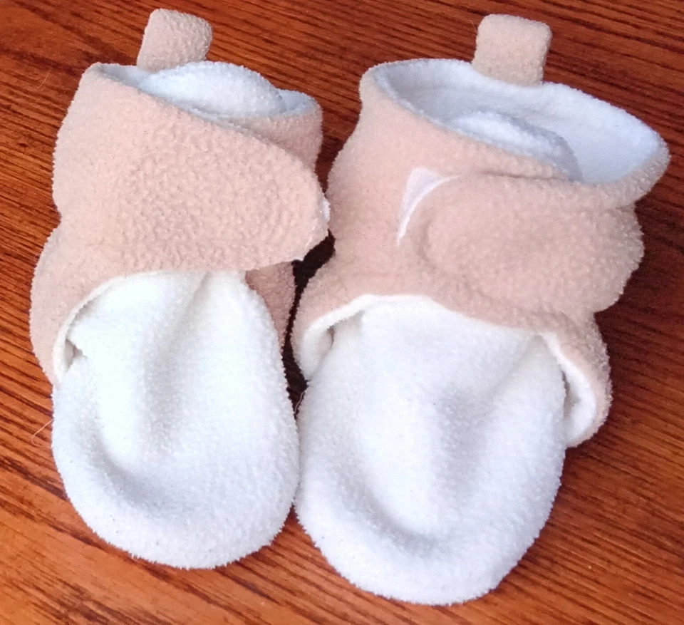 Zapatillas Botines 6 A 12 MesesNorthern Polar Bebé Tobillo Ajustable Agarre Parte Inferior Foto 2 de 4