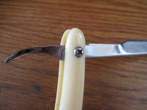 Replacable Blade Straight Razor With 2 10Pk's of Vincent Blades - Picture 5 of 6
