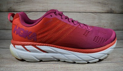 hoka shoes pink