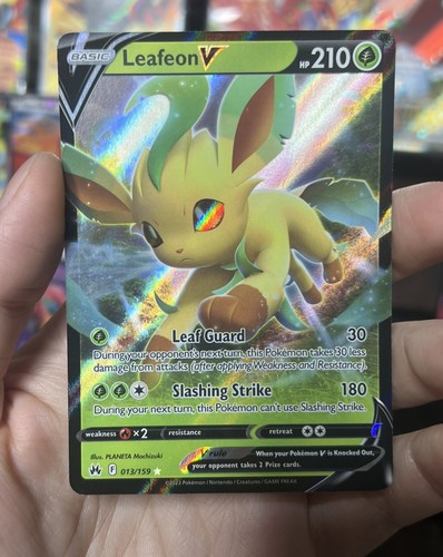 Pokémon TCG Sword & Shield - Crown Zenith LEAFEON V Holo 013/159