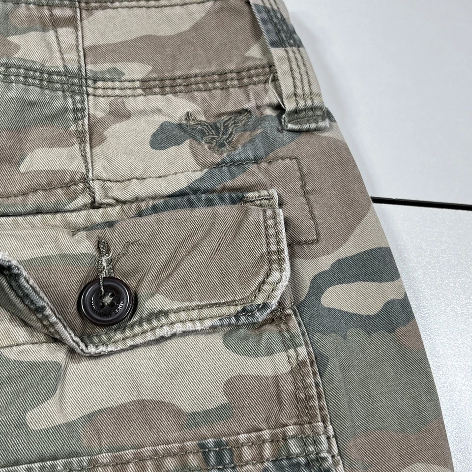 Pantalones Cortos Longboard Vintage Y2K American Eagle 28 Camuflados Utilidad Carga Ejército Militar Foto 3 de 4