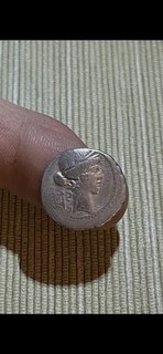 Denier argent République romaine P. Clodius AR Denarius (42 BC) Diana Lucifera