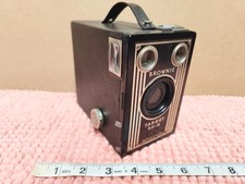 VTG Kodak Brownie Target Six-16 Box Camera Eastman Kodak Brownie Six-16