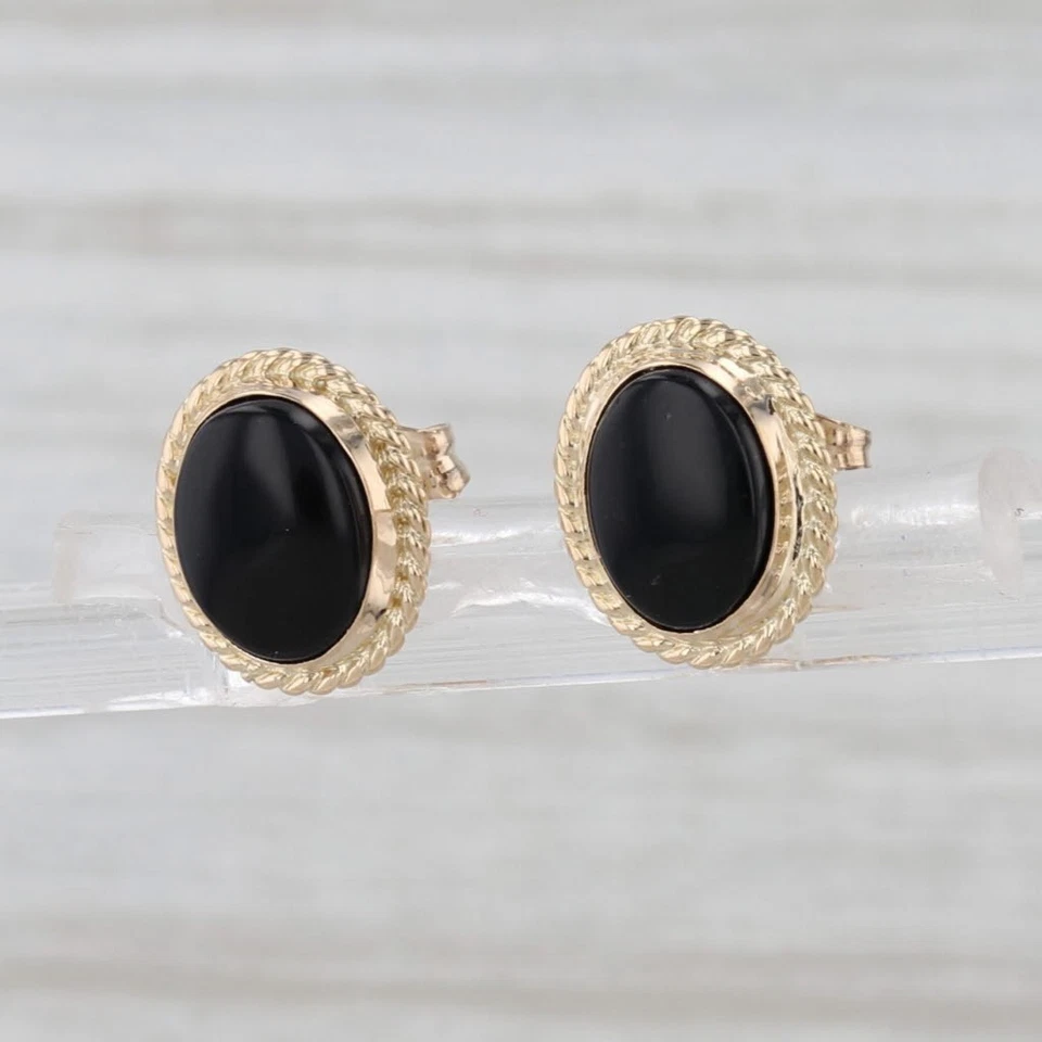 Pendientes De Stud Ovalados De Ónix En Oro Amarillo De 14k - Imagen 2 de 4