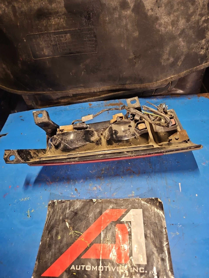 Furgoneta derecha GMC SAVANA 2500 96-99 Foto 3 de 4