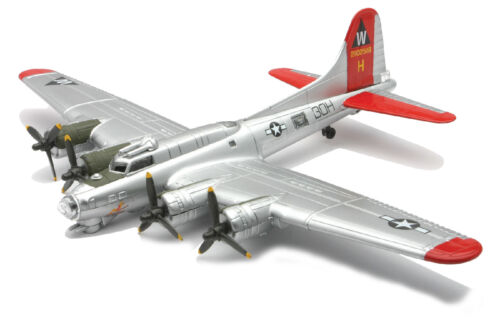 NewRay Model Kit US Air Force B-17 Flying Fortress bomber aircraft plane N66 - 第 1/3 張圖片