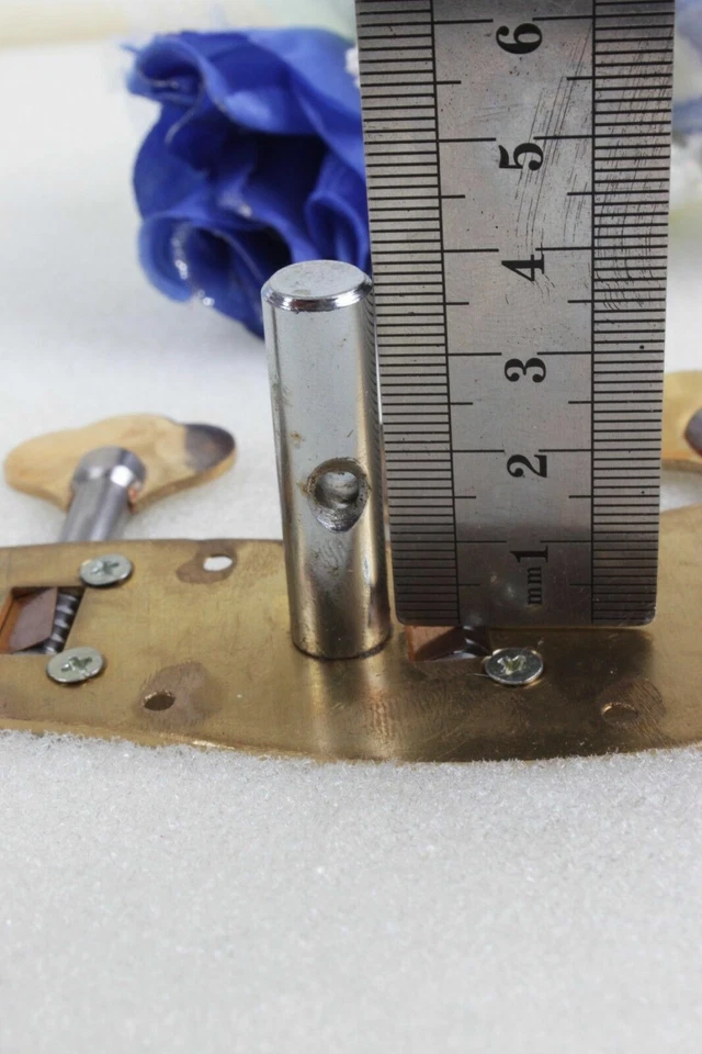 1 juego (2 piezas) 5 cuerdas clavija para violonchelo 4/4 latón violonchelo cuerda afinador ajustador de afinación Foto 4 de 4