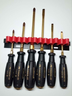 PBドライバーセット7249DCG限定品 PBドライバーセット7249DCG限定品