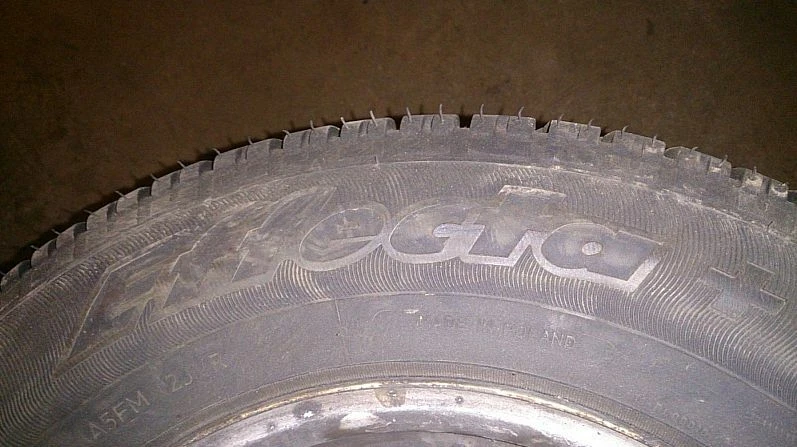  Ford Sierra Stahlfelgen Kompletträder Sommerreifen Sava Effecta + 185/70R13 86T - Bild 4 von 4