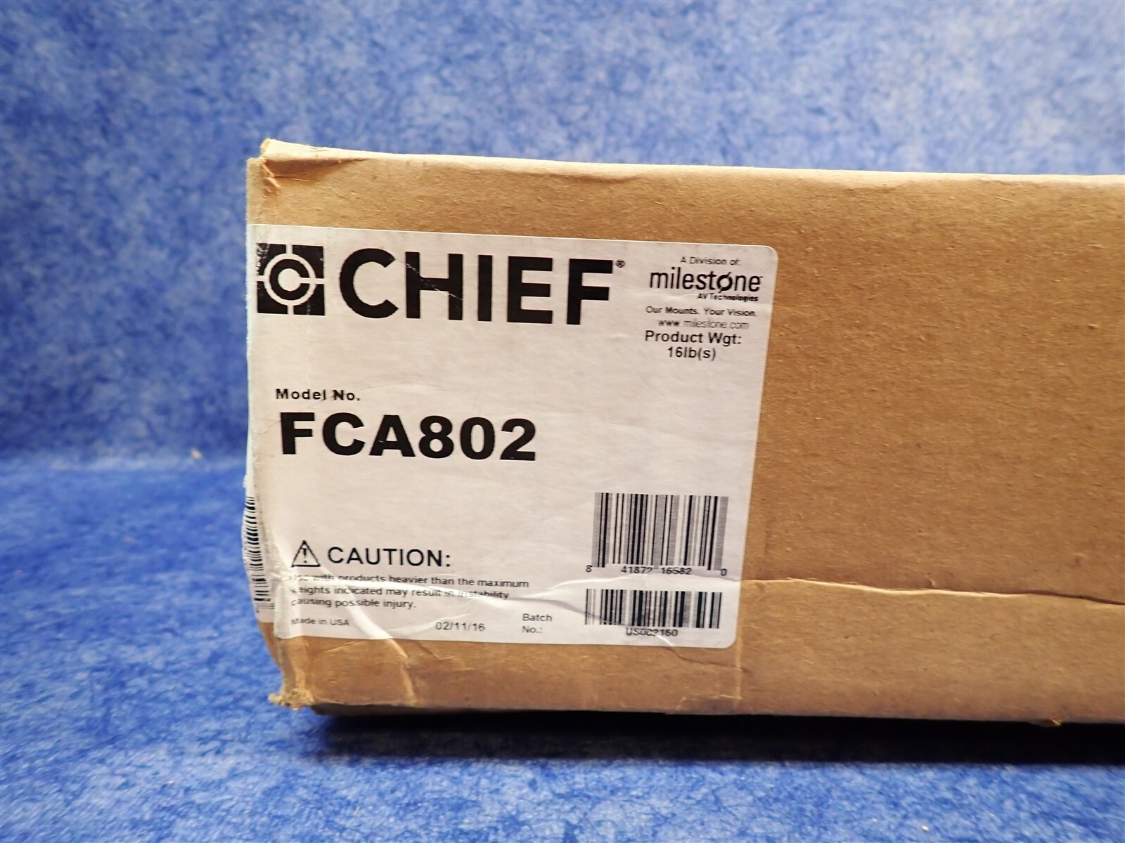 NEW Chief FCA802 Fusion Lower Component Shelf for Large Displays (Q15)
