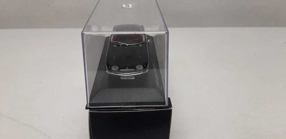 1/43 Lamborghini 350 GT 1964 black - Minichamps - Immagine 3 di 4