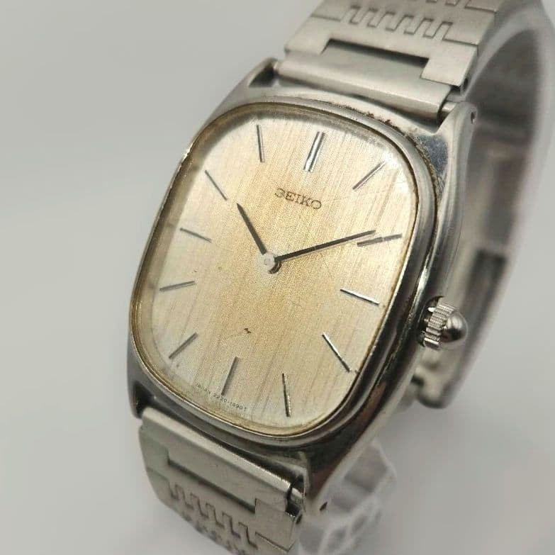 Seiko Chariot 2220-3530 Manual Wind Men's Watch