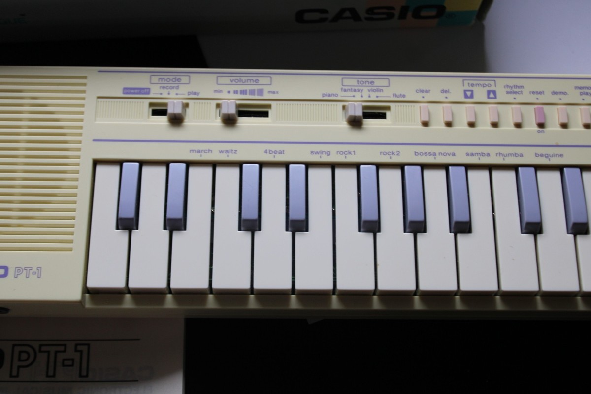VTG Casio PT-1 Mini Keyboard Synth Japan Tested Works in Box w
