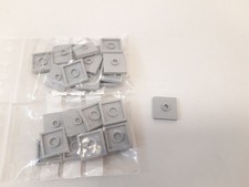 LEGO 28 Stück 87580 hellgrau Platte modifiz. 2x2 m. 1 Noppe oben Ersatzteil Neu