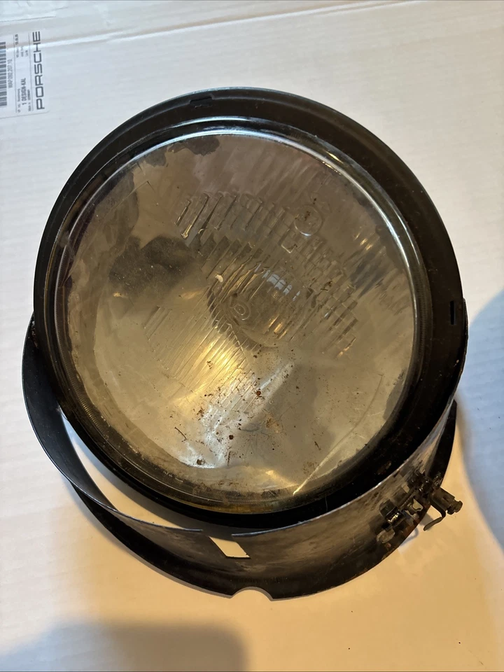 Vintage Set of Hella Porsche 911 Headlights with cans - Image 2 of 4