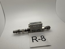 SMC PFM510-01-1 Flow Sensor 0.2–10 L/min 24VDC – Industrial Liquid Flowmeter