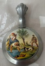 Zinndeckel mit J&auml;germotiv