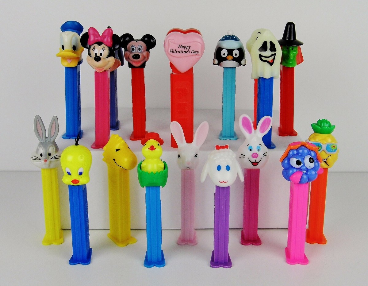 Mixed Lot of 19 Retro-Vintage PEZ Candy Dispensers Mostly